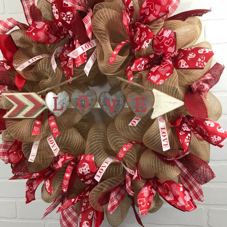 Valentine Day Mesh Wreath Valentine Deco Mesh Wreath Valentine Day Decor Valentine/'s Day Wreath Valentine ribbon Wreath