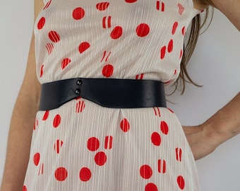 【cacharel】 WHITE LEATHER wide BELT cacharel】 WHITE LEATHER wide BELT Women White Wide Faux