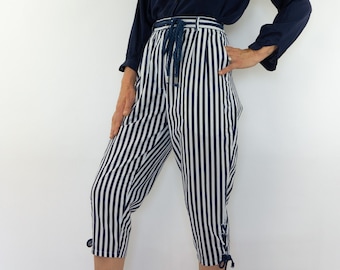 Vintage Striped Knickerbocker 1980s | Blue White Cotton Summer Pants | Puffy, High Waist | France | S