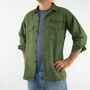 Vintage OG 107 U.S. Army Shirt 1970s | Utility Fatigue Shirt Type 3 | Olive Green Cotton Sateen Military Shirt | NOS | Made in USA | S/M