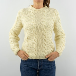 Fisherman Cable Knit | 1980s | Vintage Lambswool Sweater | Cream Color Pullover | Hand Knit | Gender Neutral | Made in France | Size S