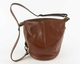 Vintage Crossbody Bag | 1980s | Leather Handbag | Brown | Bucket/Hobo Bag | Shoulder Bag | Leather/Brass | Made in France | Medium Size