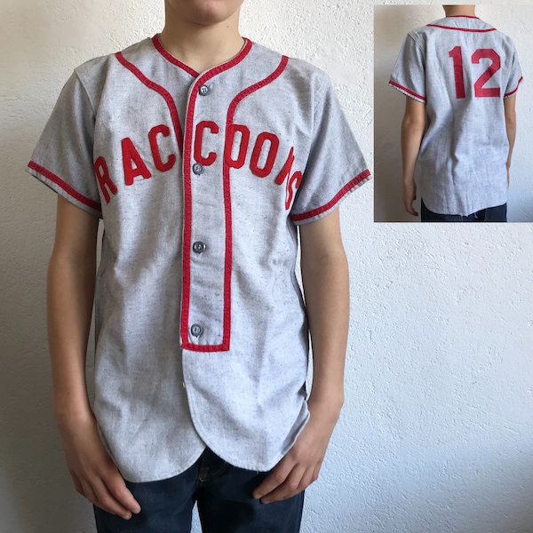 Felco/Raccoons | Maillot de Baseball Vintage | 1950s | Chemise Baseball Gris/Rouge | Laine/Patch | Petite Ligue M | Made in USA