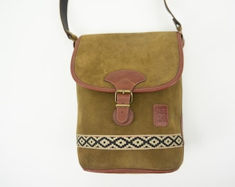 Vintage emmertas jaren 80 | Olijfgroen bruin suède en leren crossbody | Navajo-detail