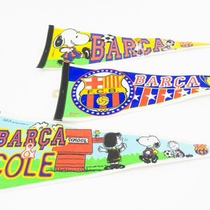 Vintage Football/Soccer Pennants | 1990s | FC Barcelona | Barça | Snoopy/Peanuts | Collectible Pennants | Flags and Banners | Made in Spain