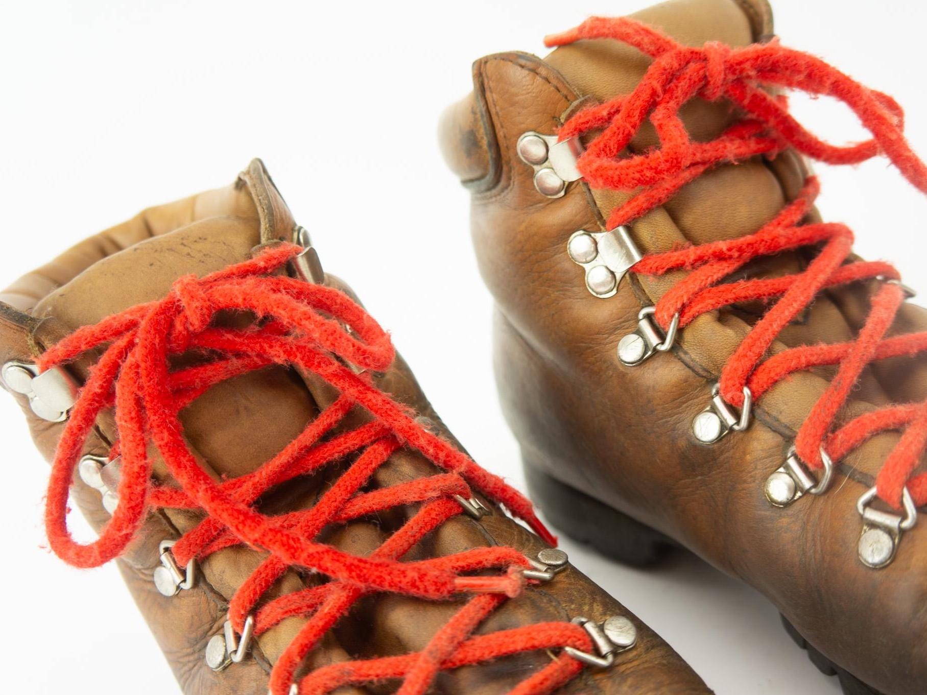 Vintage 70s Gorilla Men’s Suede Leather Hiking Boots Brown Red Laces Sz 10 USA Gorilla Solid Boots for Men for Sale | Shop New & Used Men main image 2