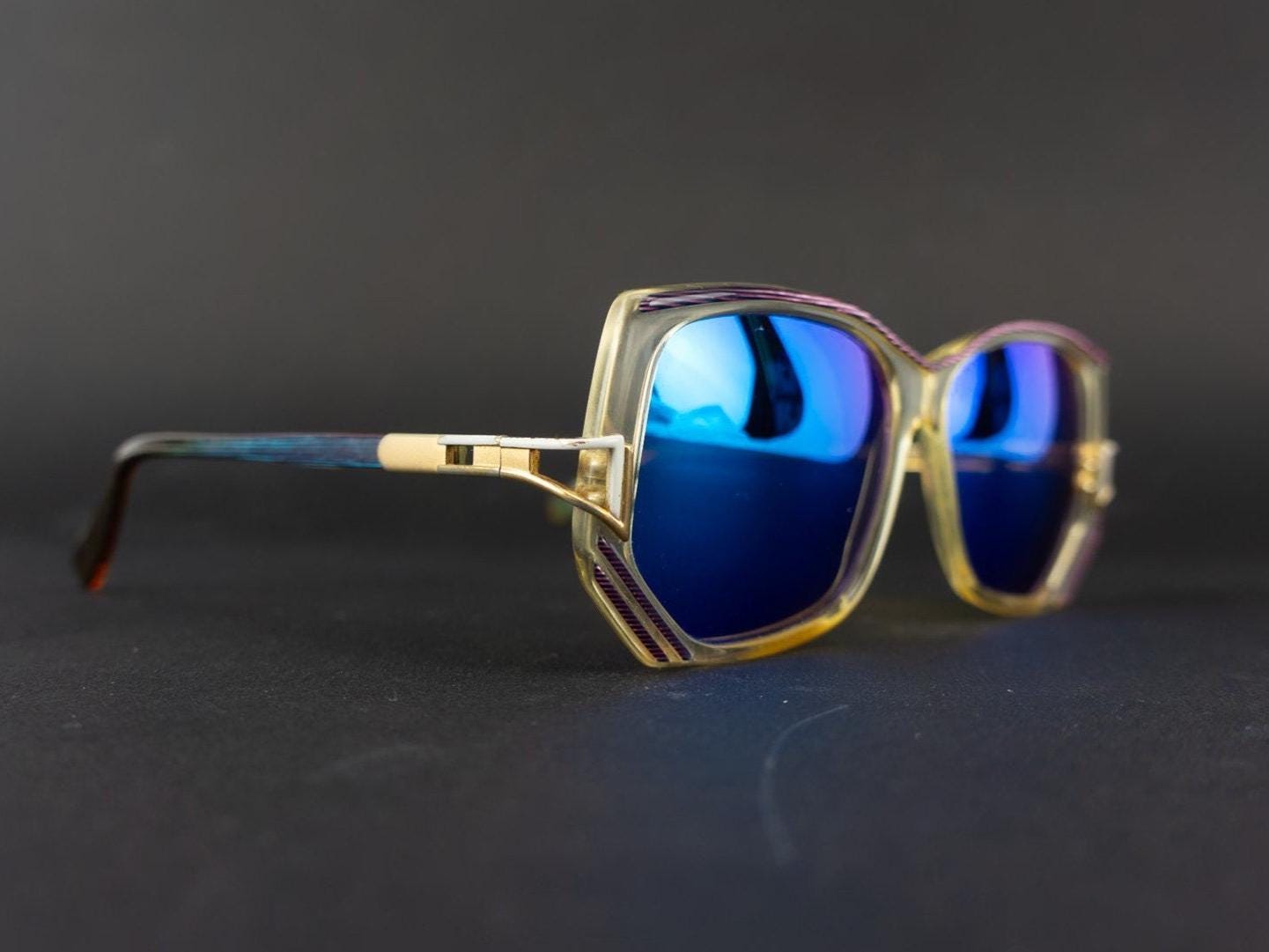 Cazal 176 ヴィンテージサングラス 1980年代 | 透明パープルアセテート