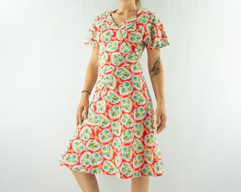 Vintage Floral A-Line Dress 1970s | Red Short Sleeve Summer Midi | Retro | France | M