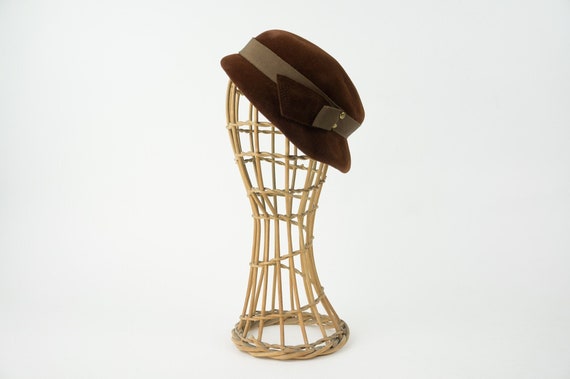 Vintage Brown Velvet Cocktail Hat 1950s | Mini Fedora  display picture 3