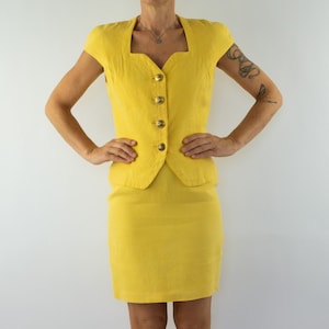 Hexagon | Vintage Summer Suit | 1980s | Jacket/Skirt Set | Yellow Linen | Queen Anne Neckline | Golden Buttons | Made in France | Size S