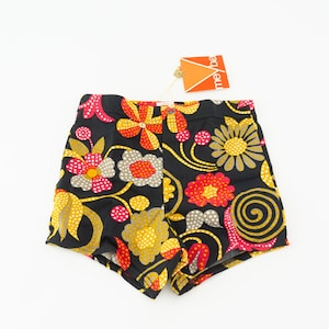 Meyba | Vintage Men&#39;s Swimwear | 1960/70s | Swim Shorts with Floral Pattern | Black/Red/Yellow | Retro | Made in Spain | NOS | Size S