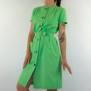 Vintage Trapeze Dress 1960s | Apple Green Linen A-Line Dress | Mod Twiggy Style | Belted | Short Sleeves | Made in France | Size S