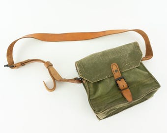 Vintage French Army Musette Bag 1950s | Khaki Canvas & Leather