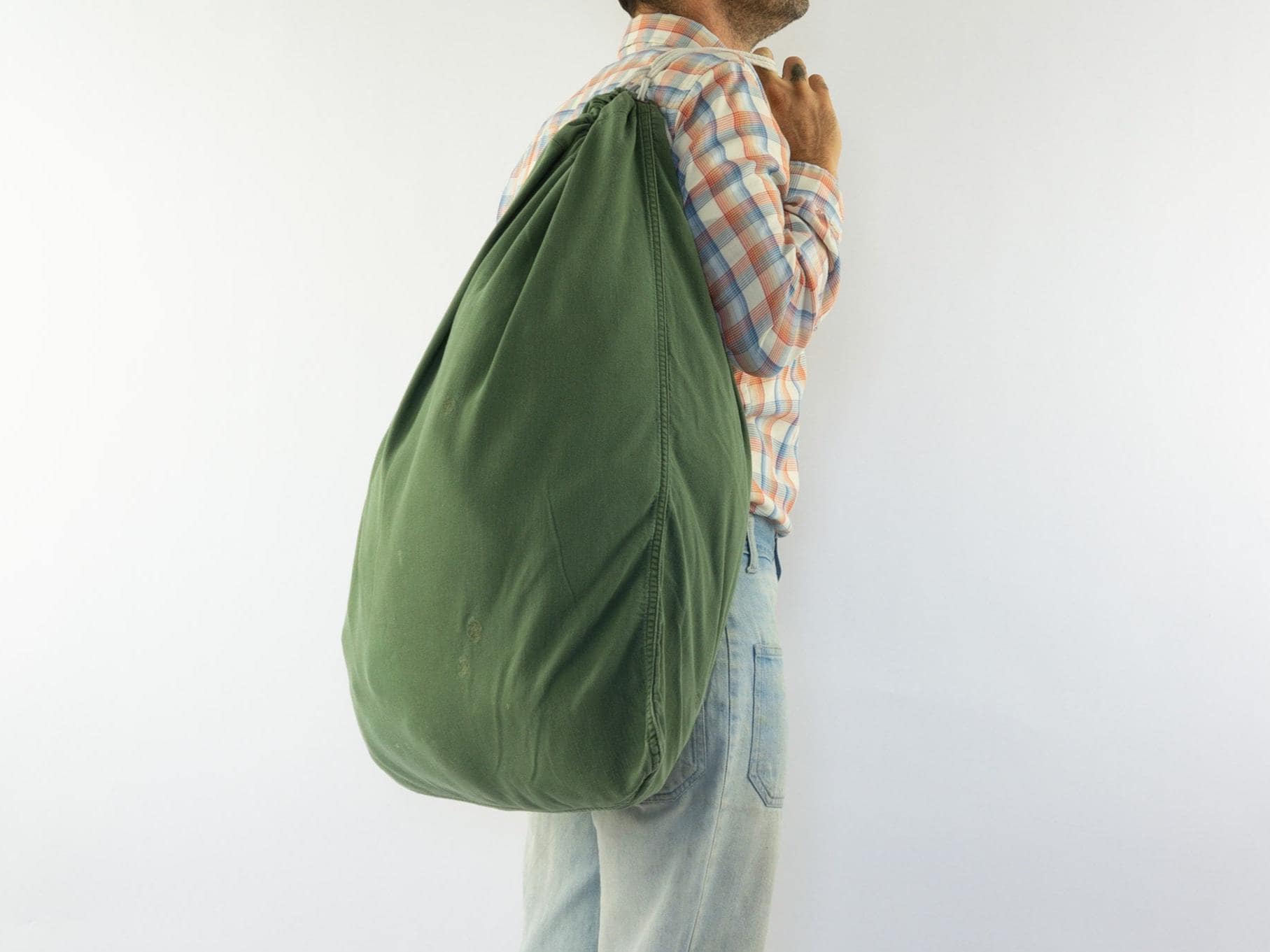 Vintage Barracks US Army Bag 1960s | Olive Green Canvas Duffle