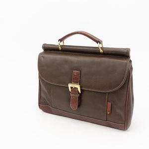 Bolso bandolera vintage de piel marrón de los años 70 / Bolso de mano estructurado con una sola asa / Maletín rectangular retro / Fabricado en Francia / Tamaño mediano
