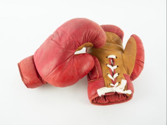 Analytique dépenser page gants de boxe cuir ancien jeton Signature Gymnastique
