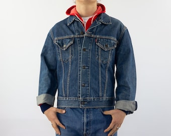 Chaqueta vaquera Levi’s vintage de los años 90 / Chaqueta tipo camionero azul oscuro tipo III / Etiqueta roja / L