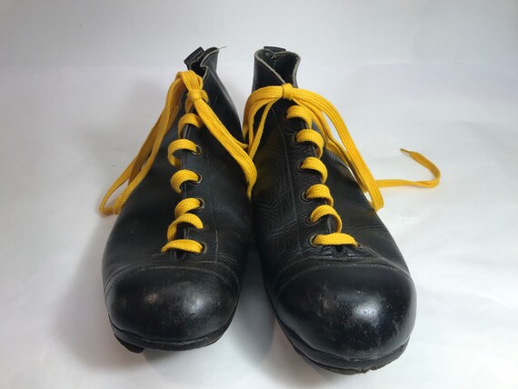 1950s football boots