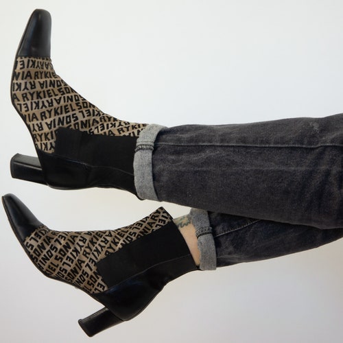 Sonia Rykiel | Vintage Ankle shops Boots | 1990s | Monogram Canvas/Leather Boots | Black/Beige | Rectangular Tip | Made in Italy | EU39 UK6 US8,5