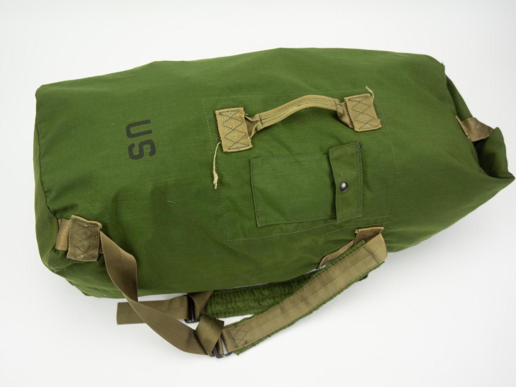 Vintage US Army Duffle Bag 1980s | Green OD7 Nylon Military Canvas