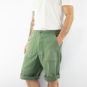 Vintage US Army OG-107 Shorts 1960s | Type 1 Fatigue Utility Pants | Cropped Military Model | Cotton Sateen | Made in USA | Size 34x33
