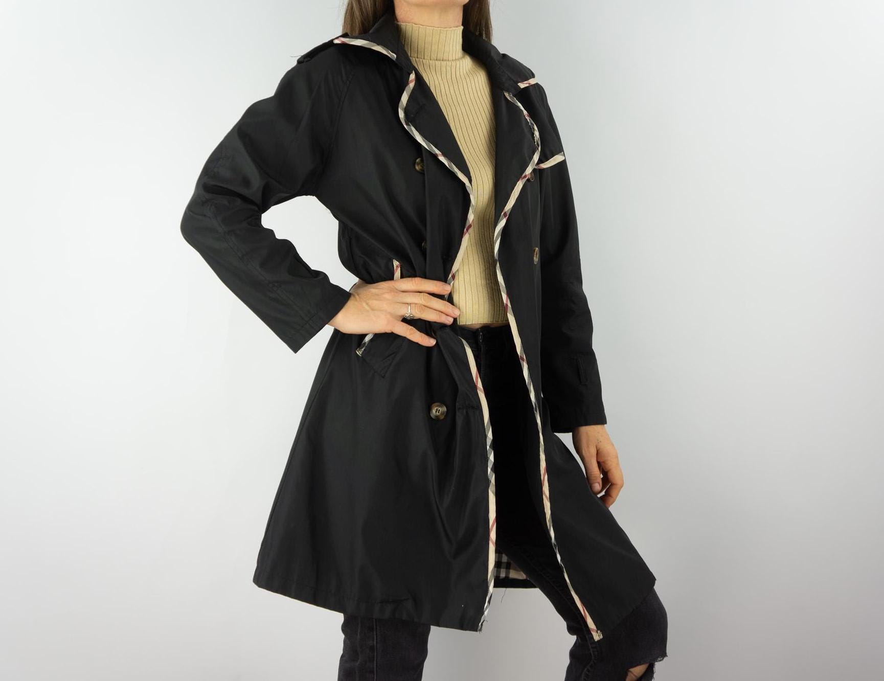 Burberry Vintage Trench Coat 1990s | Black Nova Check Raincoat