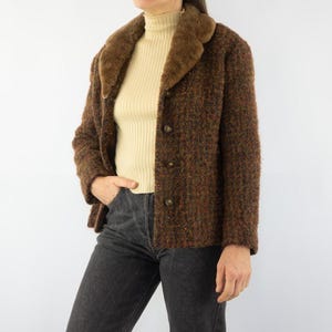 Vintage Blazer Jacket | 1960s | Brown Tweed Suit Jacket | Chanel Style | Fur Collar | Short Wool Jacket | Made in France | Size M