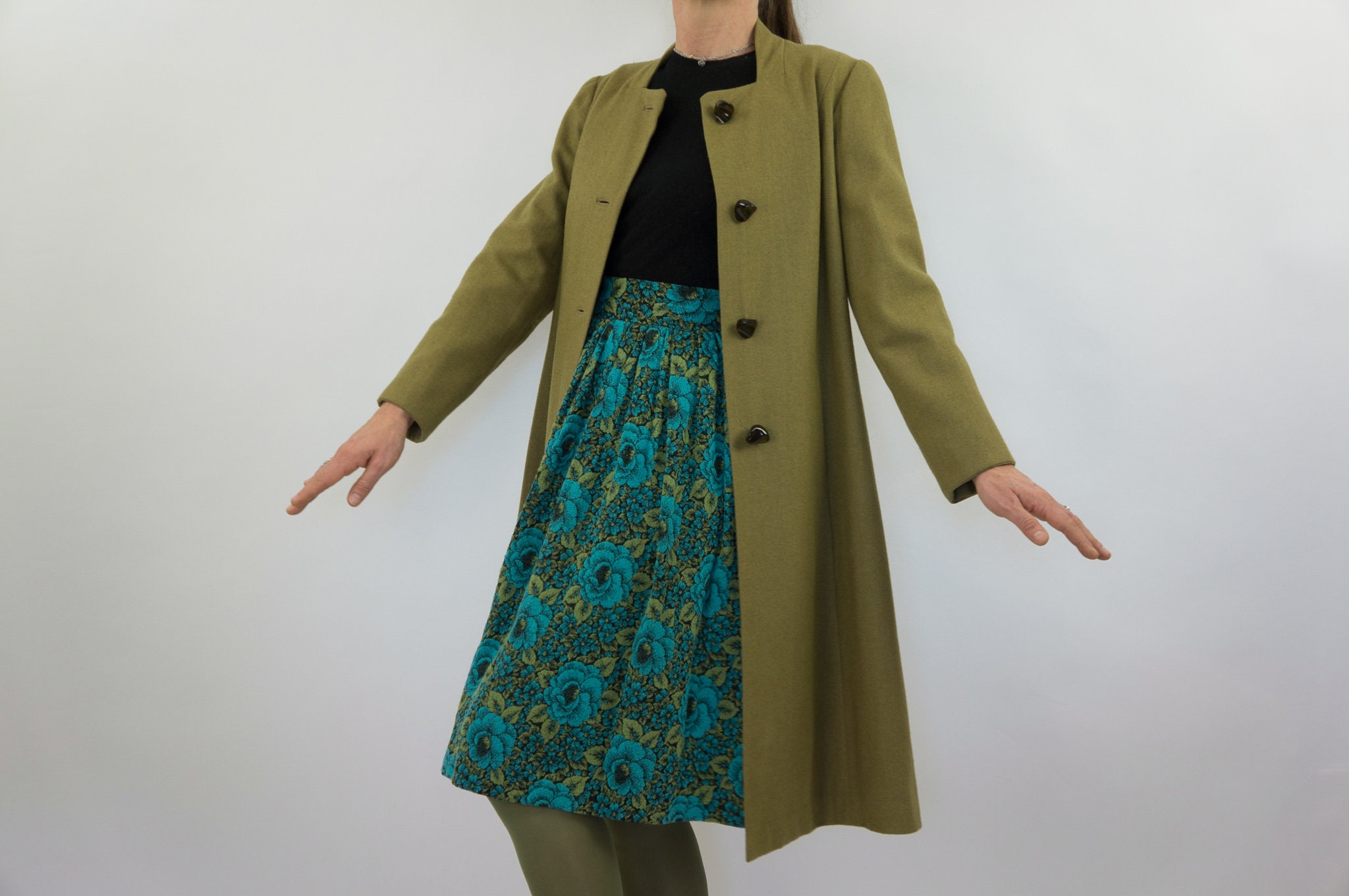 Vintage A-line Coat 1950/60s Mod Coat Olive Green Trapeze Coat Wool Coat  Square Collar Twiggy Coat Made in France Size S/M 