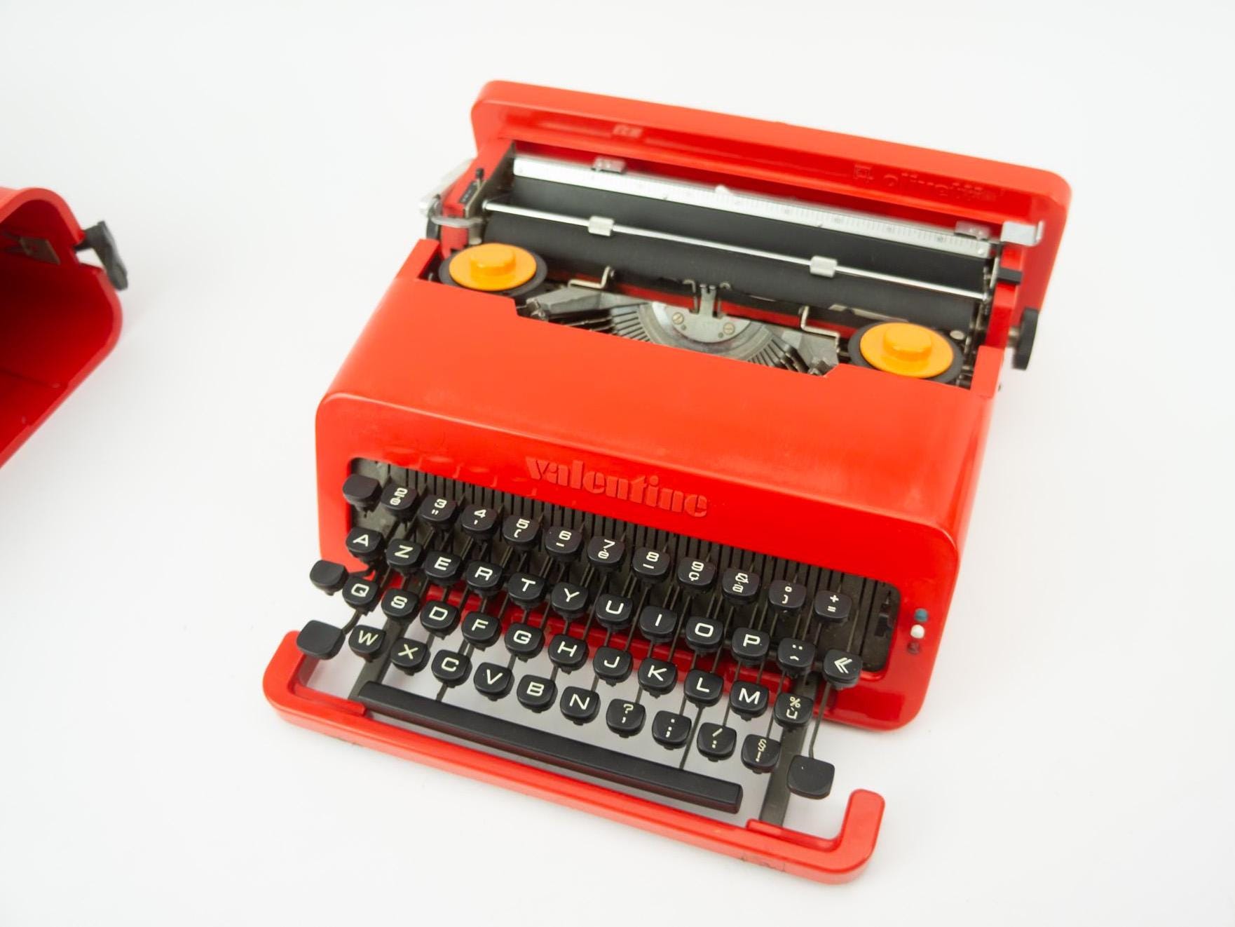 ヴィンテージ オリベッティ バレンタイン タイプライター 1960年代