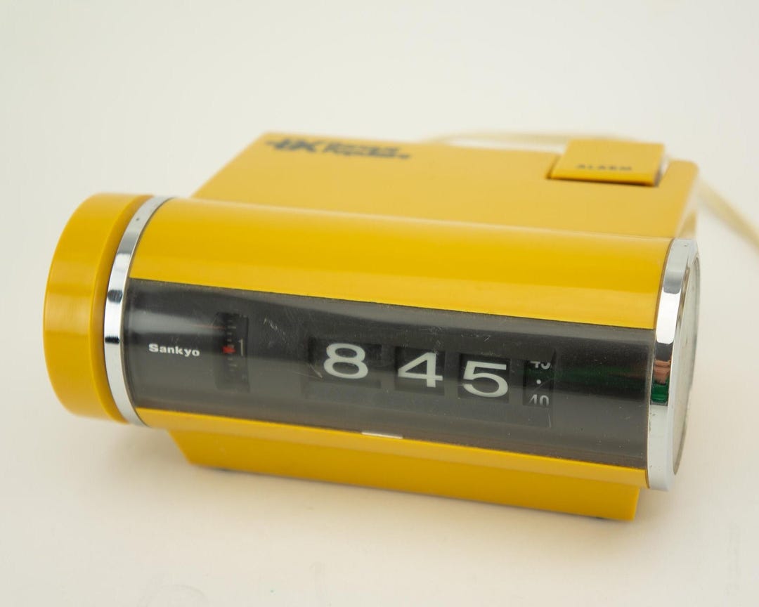 Vintage Sankyo Flip Clock 1970s | Mustard Yellow Space Age Alarm