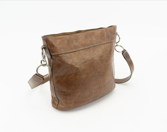 Vintage Leather Bucket Bag | 90s Brown Crossbody Handbag | Made in Italy | M