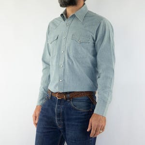 Lee Vintage Western Shirt 1980s | Blue Chambray Denim Cowboy Shirt | Pearl Snap Buttons | Rodeo Rockabilly Look | Size M