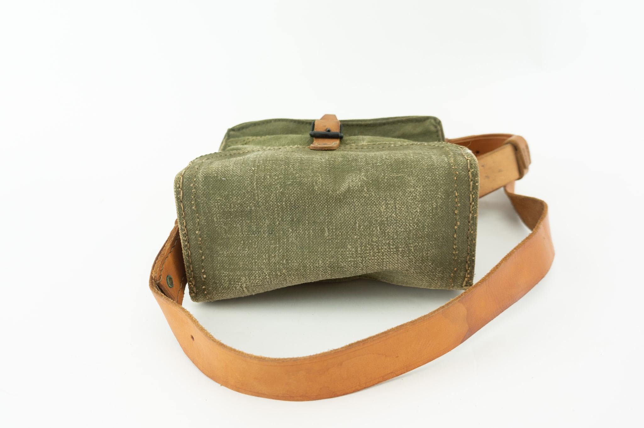 Vintage French Army Musette Bag 1950s | Khaki Canvas & Leather