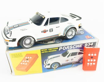 Vintage Porsche 934 Radio Controlled RC Car 1980s | Martini Racing
