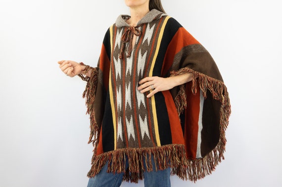 Cuddle Knit | Vintage Poncho | 1970s | Poncho wit… - image 1