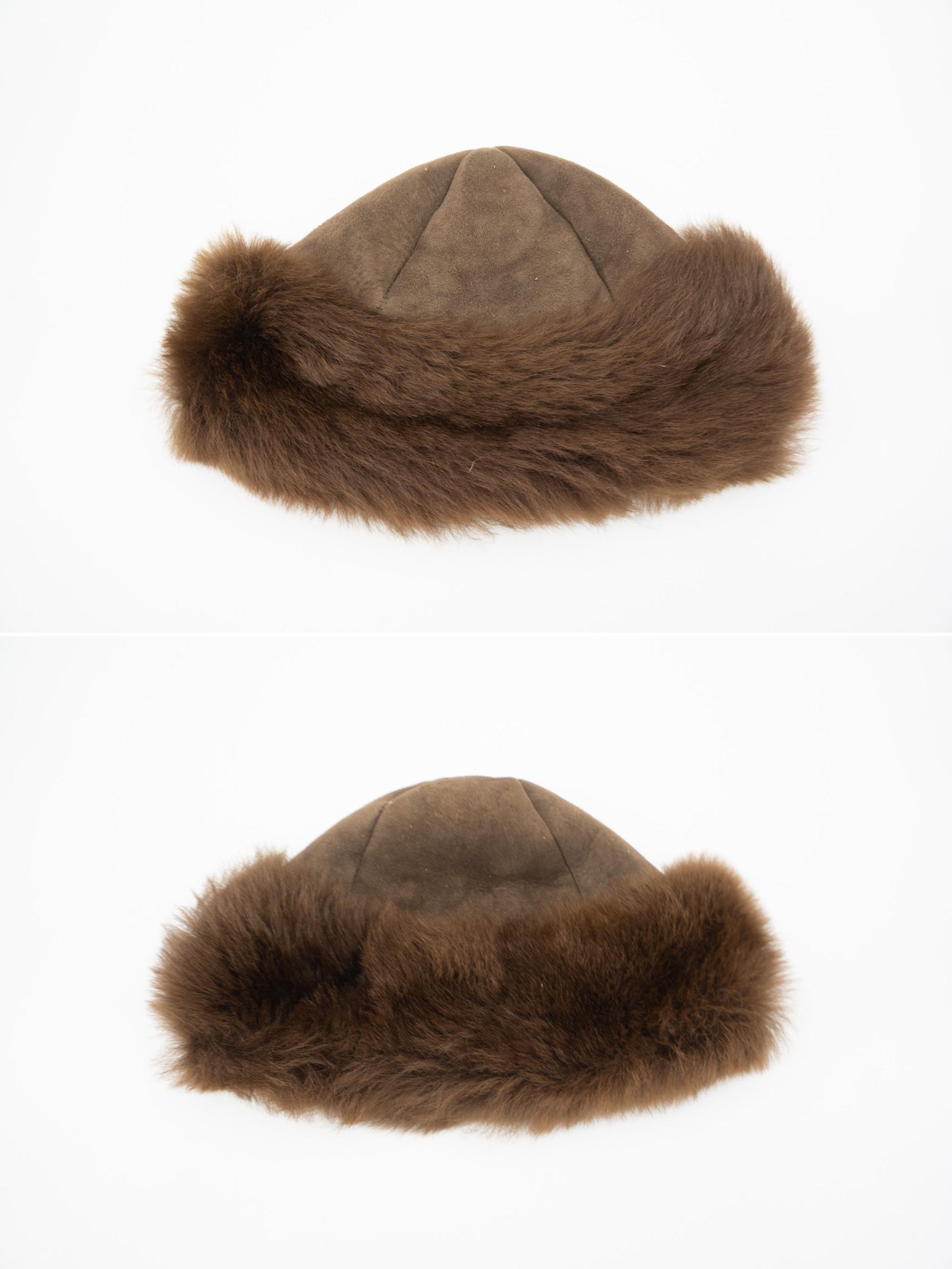 Vintage Shearling Hat 1970s | Sheepskin Fur Toque | Brown  display picture 2