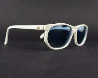 Vintage 1980’s Silhouette Sunglasses, Black & White Colorblock, Mod 1180 Austria Vintage sunglasses silhouette vintage - Gem main image 2