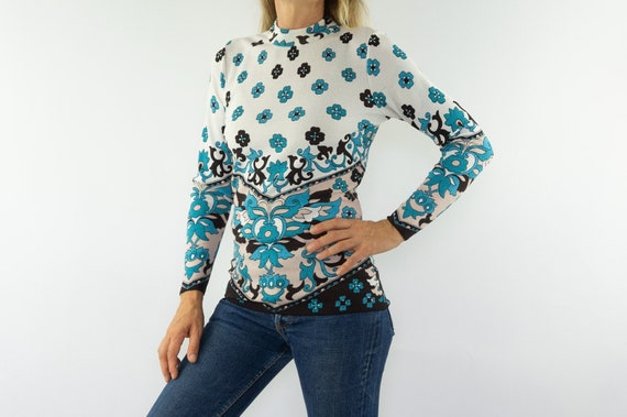 Vintage Novelty Top | 1970s | Retro Floral Sweate… - image 1