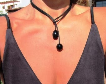 Black lariat Diane Keaton necklace Somethings Gotta Give obsidian