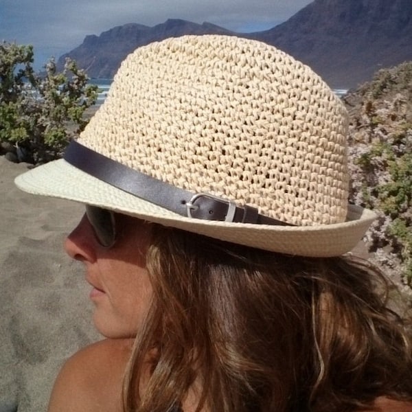 Bucket sun hats, Bucket hat, straw hat, sun hat, beach hats, beige Hat, cool hats, hats for women, summer trends, fashion accessories