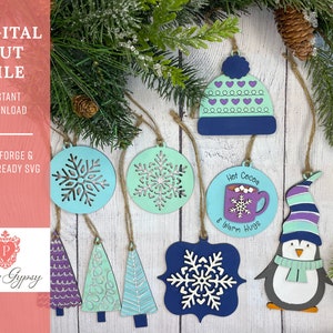 Freezin Season / Winter Ornament File, Glowforge Laser Ready SVG Cut File, Descarga digital, Paper Gypsy Creative