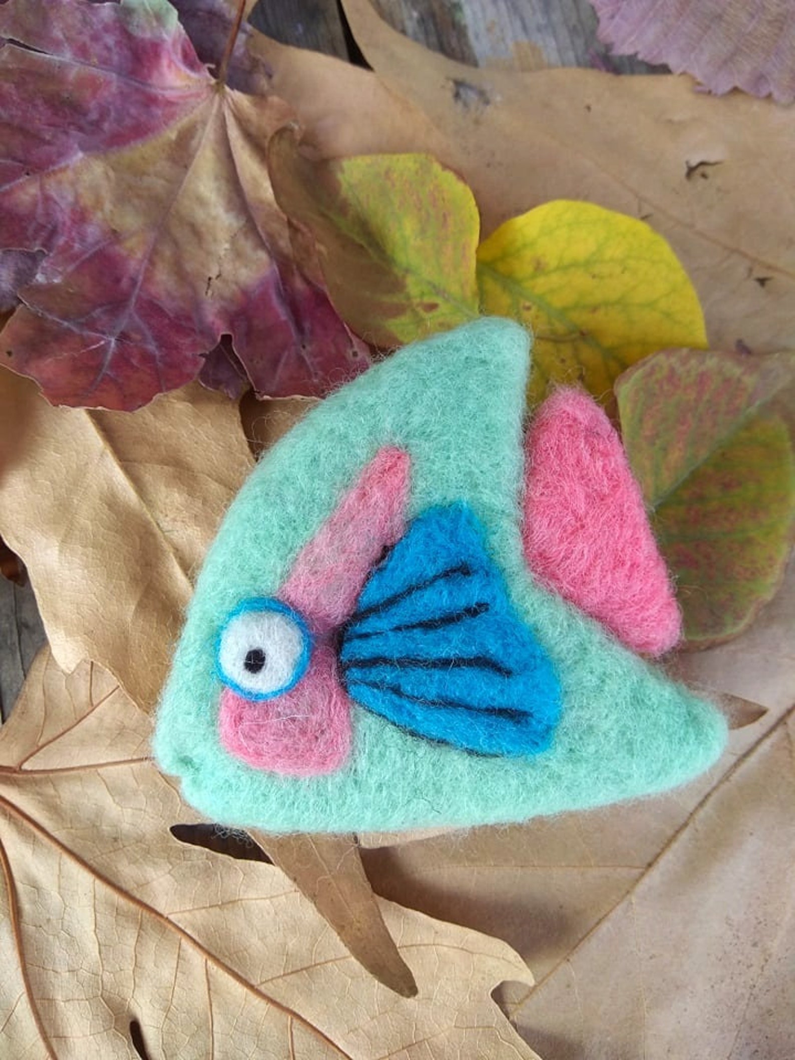 Quirky Fish Brooch Needle Felted Fish Felt Pin Felt Brooch - Etsy