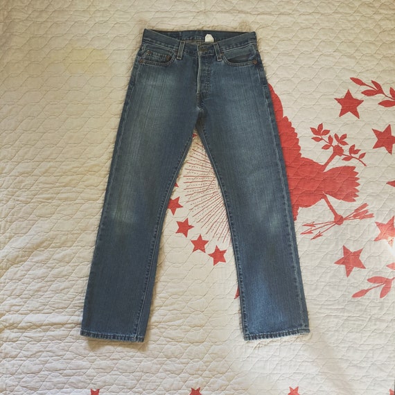 Levi’s Vintage 501, 28 Waist, Vintage High-Waist L