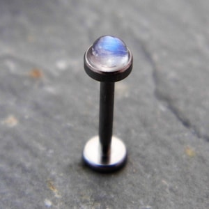 Rainbow Moonstone Labret - Titanium - 3mm - Internally Threaded - Conch - Tragus Earring - Helix