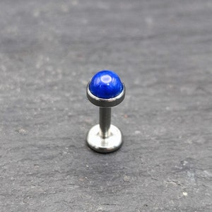 Lapis Lazuli Labret Ohrstecker 3mm, Chirurgenstahl 316L, 14G oder 16G, Tragus, Helix, Monroe Piercings