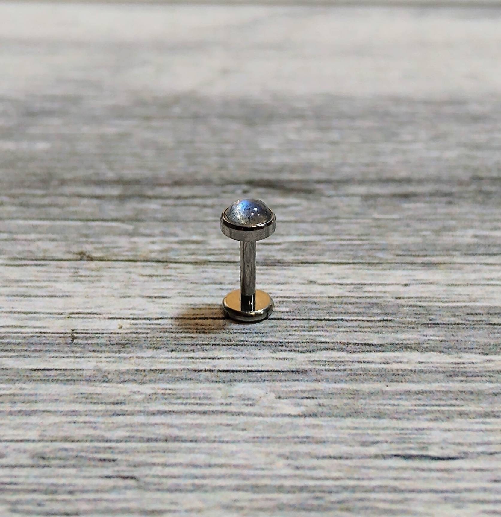 Labradorite Labret - Titanium - 3mm Setting - Internally Threaded - C…