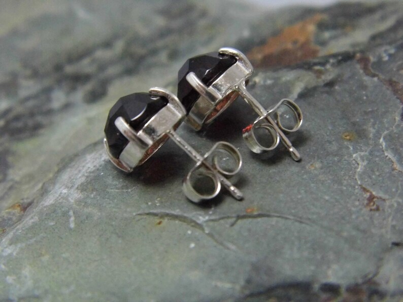 4 Claw Sterling Silver Setting Garnet Stud Earrings Checkerboard Cut 8mm Garnet Earrings