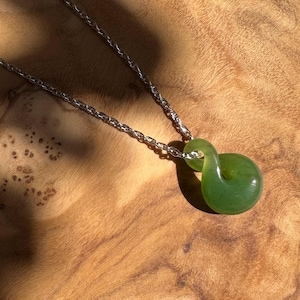 Canadian Jade Infinity Twist, 15/16/18/20mm, Sold Individually