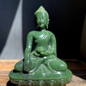 Jade Buddha 5&quot; - Canadian Nephrite Jade