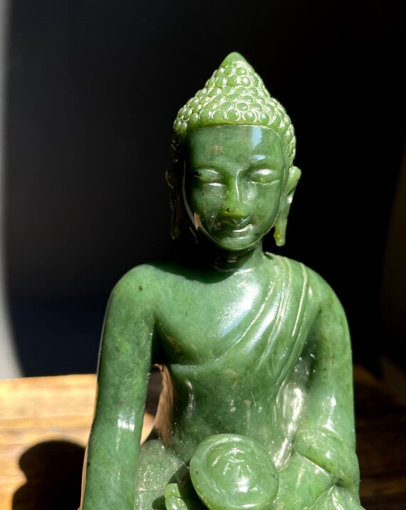 翡翠の仏像翡翠 India 産天然無 【公式通販】